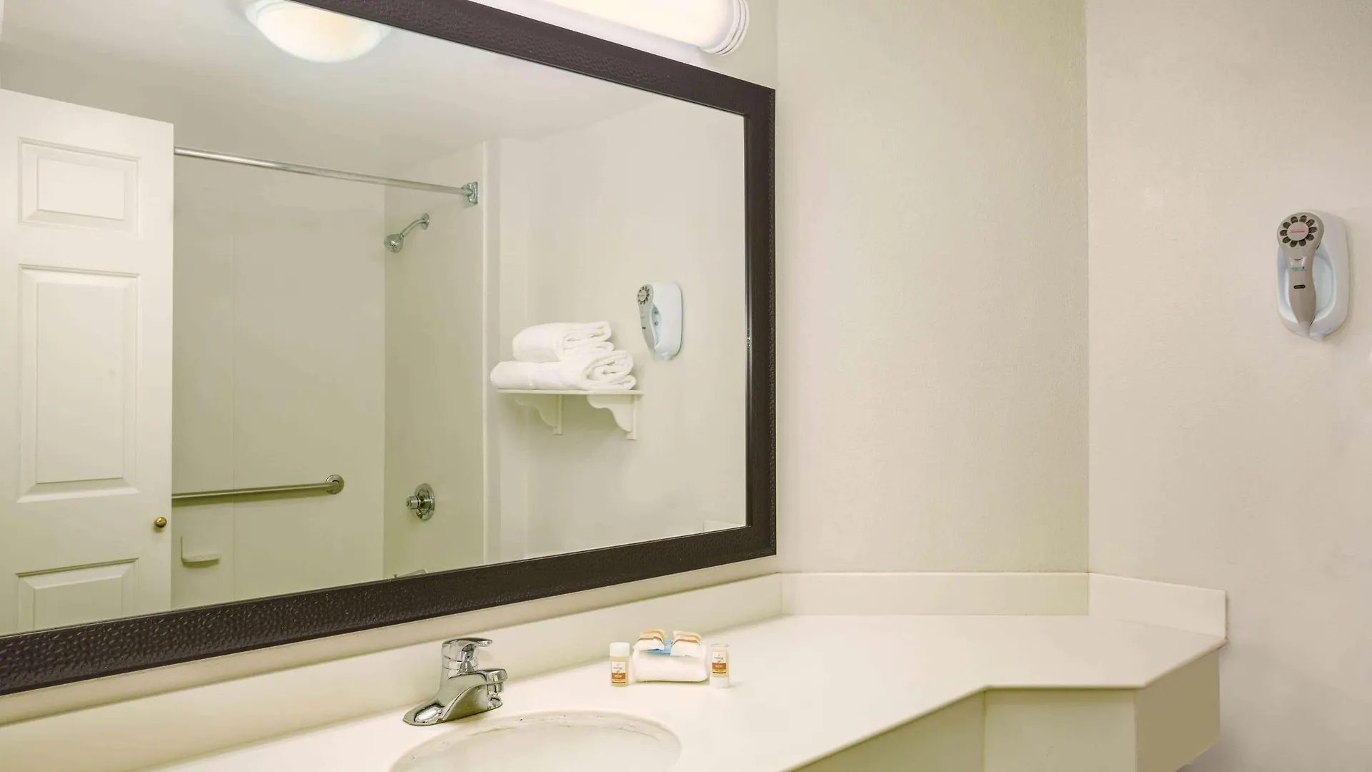 Hotel La Quinta By Wyndham St. Louis Westport Maryland Heights 3*,  Stati Uniti