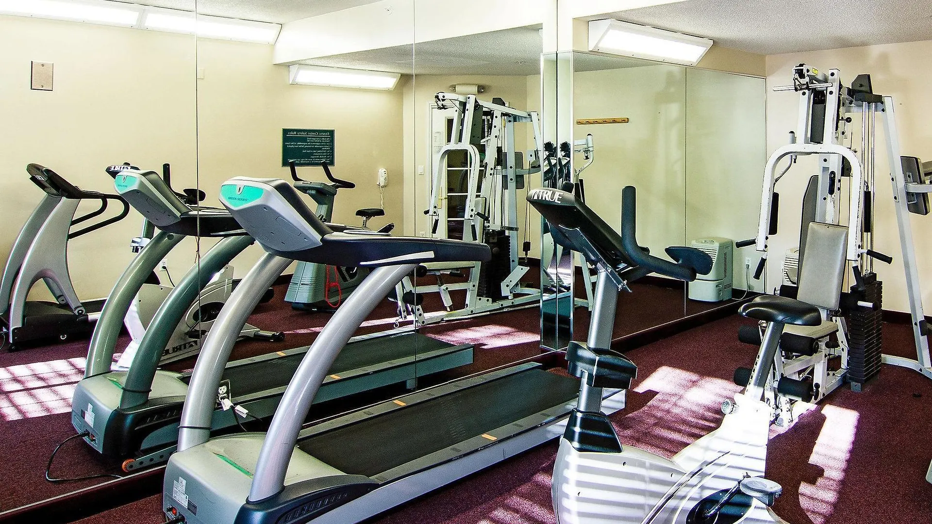 Hotel La Quinta By Wyndham St. Louis Westport Maryland Heights