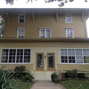 Bed & Breakfast Victorian Of Staten Island ****